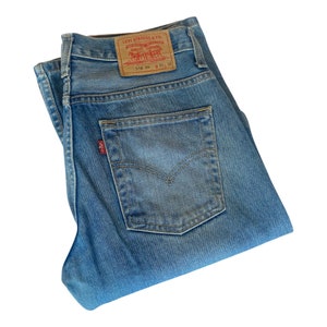Vintage Levi's 516 Flared Jeans Size 30 