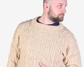 Vintage Aran Hand Knitted Wool Jumper | Size L - www.brickvintage.com