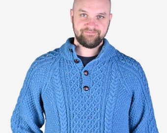 Vintage Aran Hand Knitted Blue Wool Jumper | Size L - www.brickvintage.com