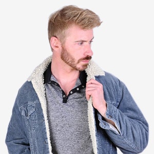 Vintage Levi&#39;s Corduroy Grey Sherpa Jacket | Size XS - www.brickvintage.com