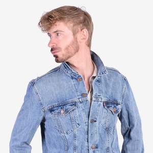 Levi's mens the trucker jacket icy 2025
