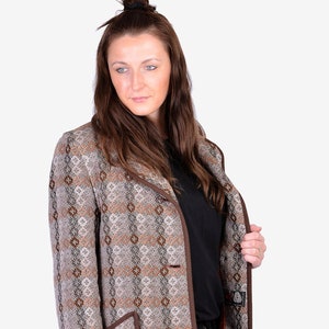 Vintage 1960&#39;s Dillad Coracle Welsh Woollens Coat | Size 14 - www.brickvintage.com