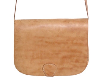Vintage 1970's Tan Brown Leather Shoulder Bag - www.brickvintage.com