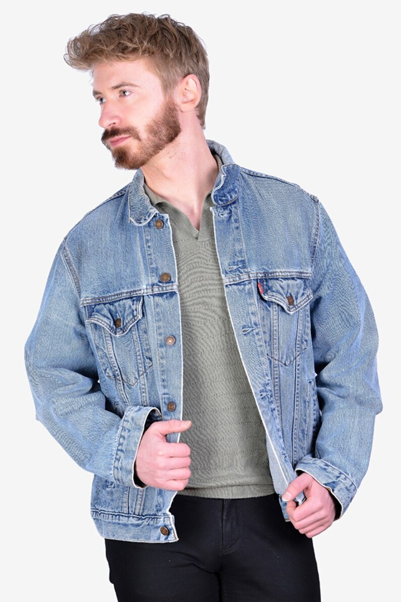 70503 Denim Trucker Jacket Size 