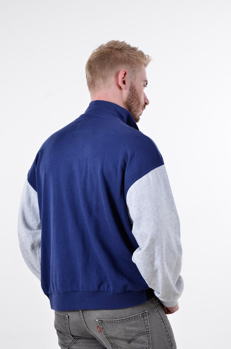 Vintage Champion Blue /& Grey Sweatshirt L www.brickvintage.com