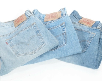 Jean Levi 501 bleu clair denim grade A vintage W30 W31 W32 W33 W34 W36 - www.brickvintage.com