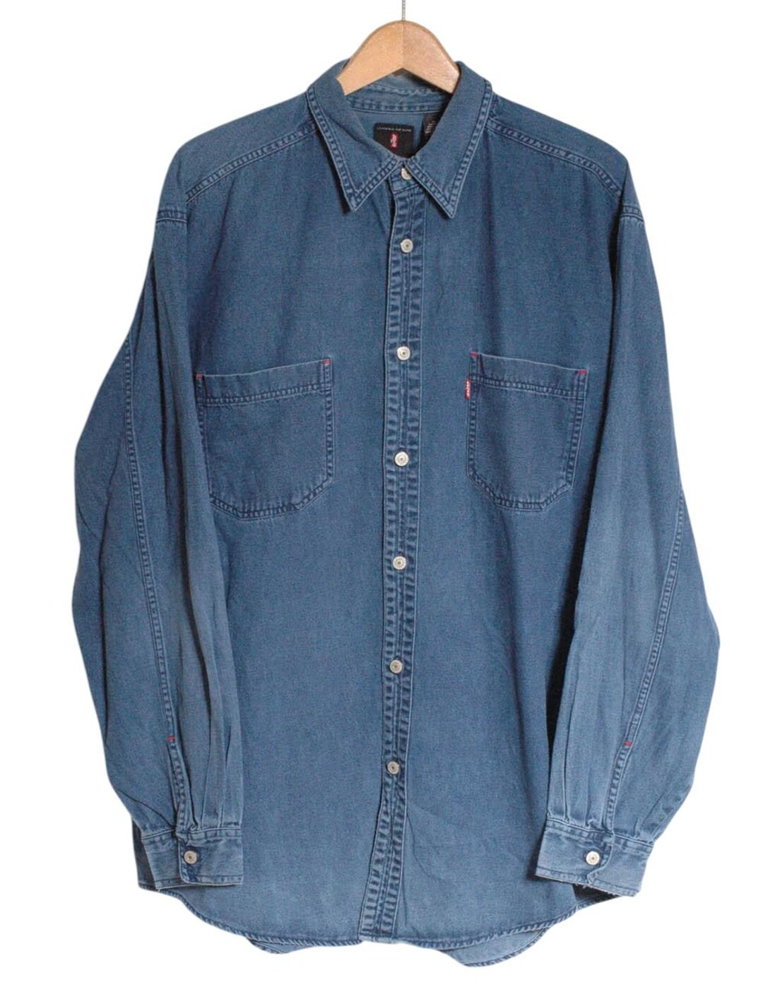 Vintage 90s Levi’s ‘slim fit’ Denim Shirt S M