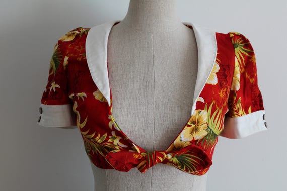 Red Hibiscus Top 1940s Style Cropped Sailor Hawaii