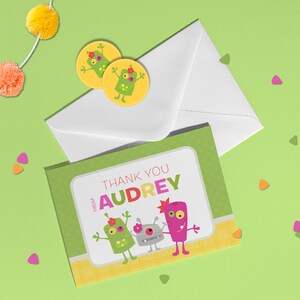 女の子モンスターマッシュカスタムパーティーサンキューとマッチングラウンドステッカー