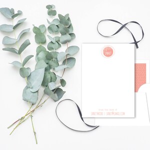 Conjunto de papelería personalizada de Daisies salvajes / sobres con revestimientos de coordinación / papelería personalizada