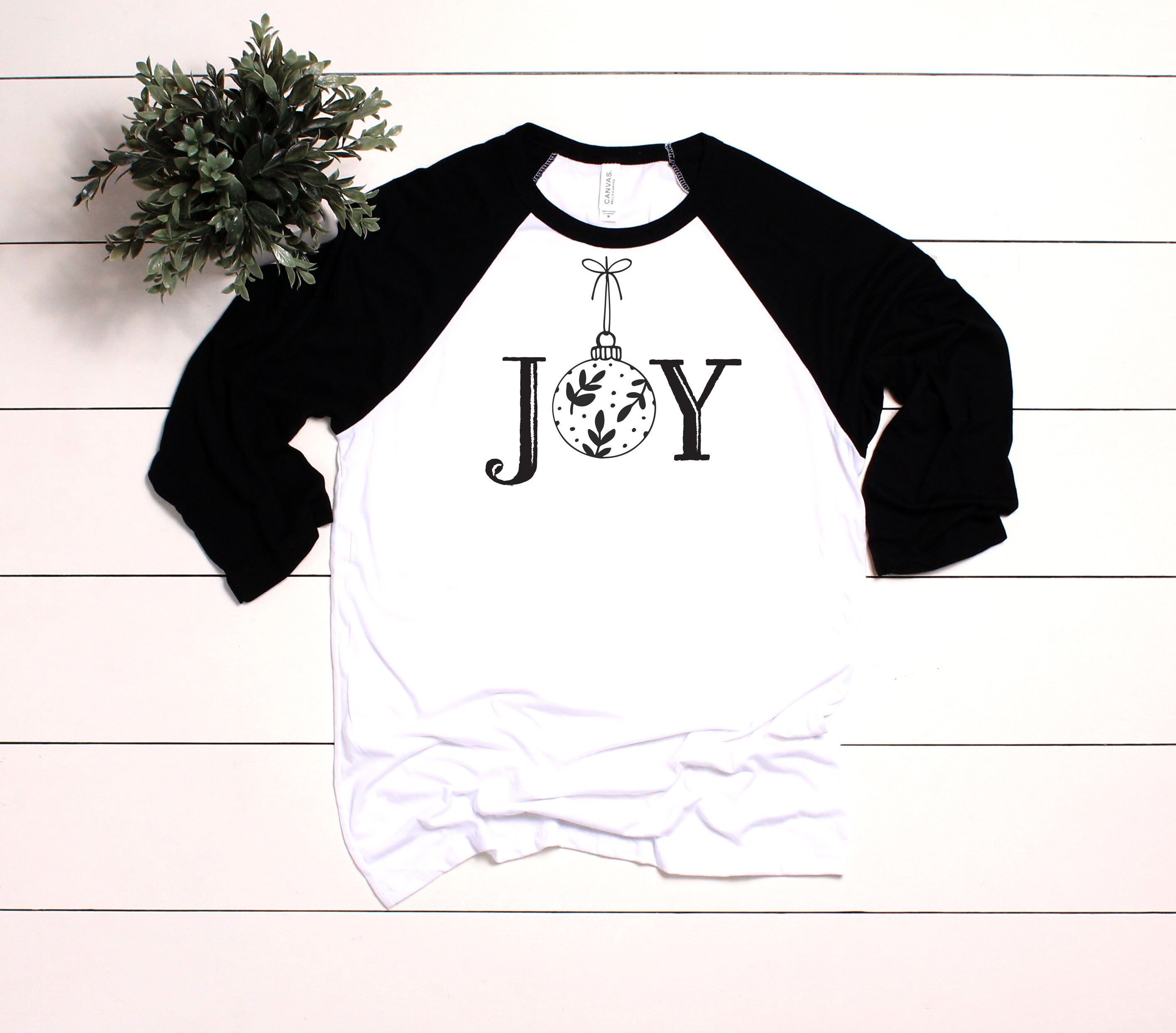 JOY Ornament Christmas Raglan T-Shirt: Graphic Typography