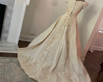 beautiful silk wedding dresses