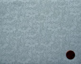 Tula Pink Original True Colors 2015 - Daisy Buds in Silver - Fat Quarter OOP