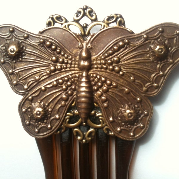 Pettine per capelli a farfalla - Farfalla in ottone Steampunk - Pettine per capelli - Ornamento per capelli unico - Pettine a farfalla - Pettine a farfalla in ottone