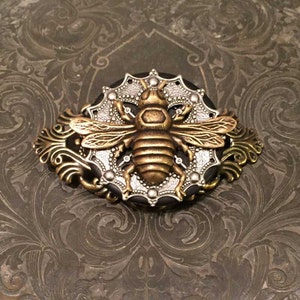 Bee Brooch - Steampunk Bee Brooch- Victorian Pin - Bug Pin - Unique Steampunk Pin - Victorian Bee Brooch - Insect Jewelry - Bee Pin/Bug Pin image 2
