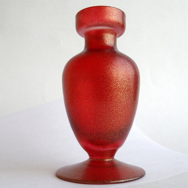 Venetian Style Art Glass Vase red with gold dust, Murano Italy