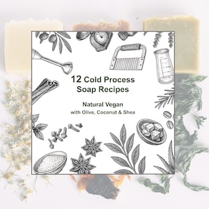 Puede incluir: Imagen con un gráfico cuadrado con el texto "12 Recetas de Jabón en Frío" y "Vegano Natural con Aceite de Oliva, Coco y Karité". El gráfico está rodeado de ilustraciones de herramientas e ingredientes para hacer jabón.