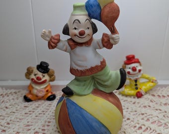 Statuetta vintage in porcellana raffigurante un clown da circo