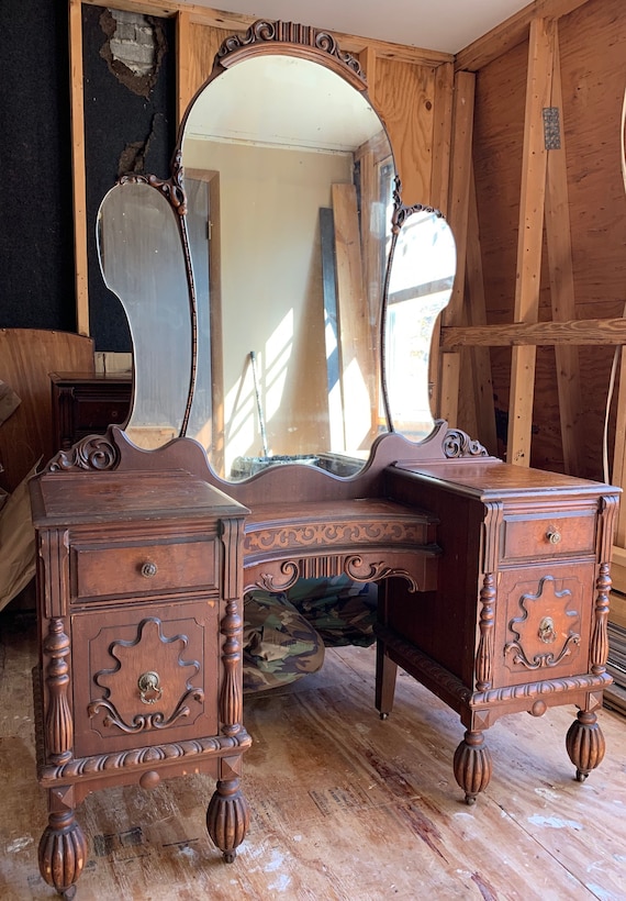 Custom Restore Refinish Paint Full Antique Bedroom Set Complete Set Vanity With Mirror Dresser With Mirror And Full Queen Bed