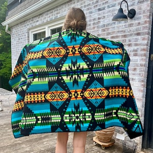 Vintage Pendleton Wool Shawl, Beaver State Label