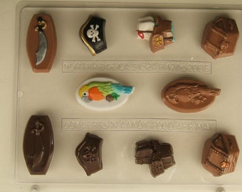 PIRATE TREASURE CHEST CLEAR PLASTIC CHOCOLATE CANDY MOLD H123