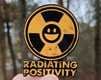 Radiating Positivity Sticker: Wasserfester Vinyl Aufkleber für Laptop, Wasserflasche