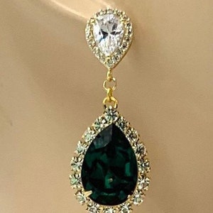 Christmas Jewelry Set,Swarovski Emerald Green Earrings and Necklace,Matching Emerald Bracelet,Wedding Jewelry,Bridal Jewelry,Christmas Gift image 2
