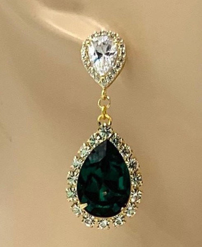Christmas Jewelry Set,Swarovski Emerald Green Earrings and Necklace,Matching Emerald Bracelet,Wedding Jewelry,Bridal Jewelry,Christmas Gift image 2