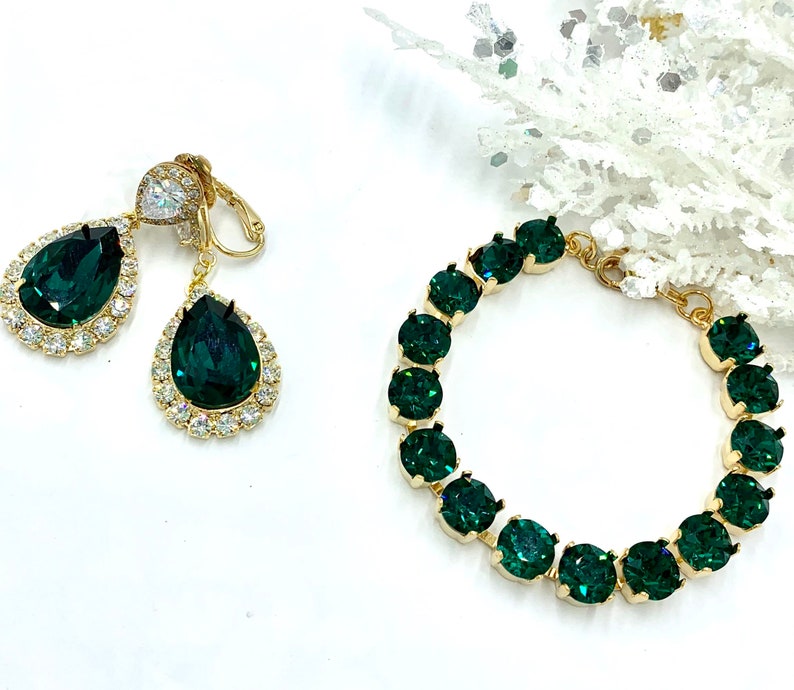 Christmas Jewelry Set,Swarovski Emerald Green Earrings and Necklace,Matching Emerald Bracelet,Wedding Jewelry,Bridal Jewelry,Christmas Gift image 3