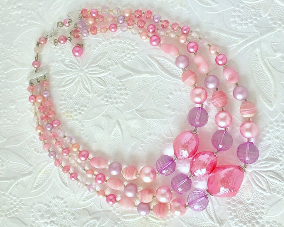 Barbie Antique Bright Pink Necklace,Vintage Pink … - image 1