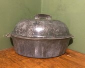 aluminum oval dutch oven.