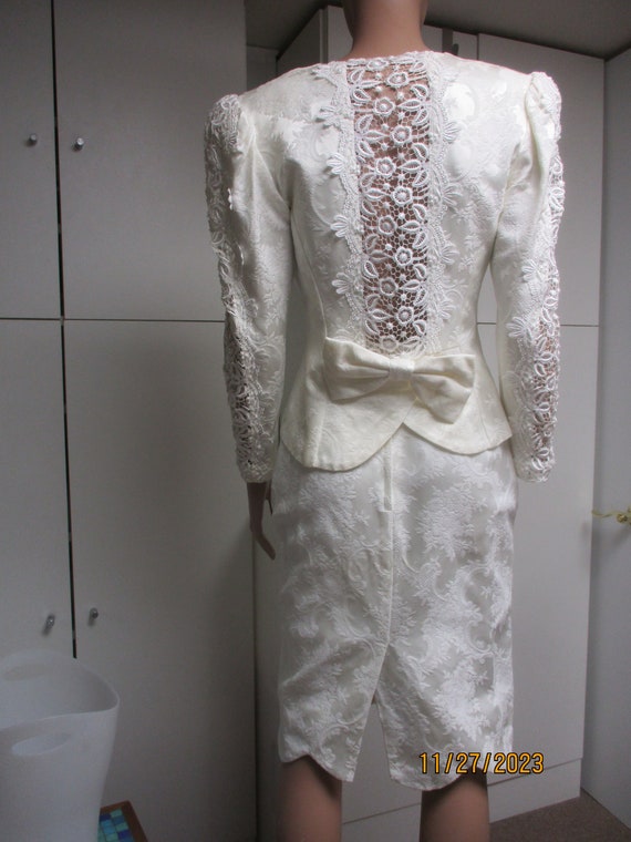 198090s Jessica McClintock Bridal White Floral Broca… Gem