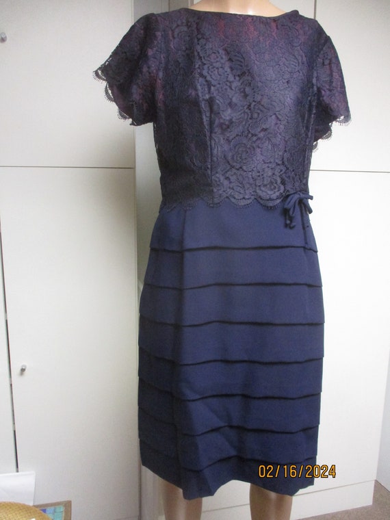 1960s Navy Blue Lace Top Dress w/ Short Sleeves