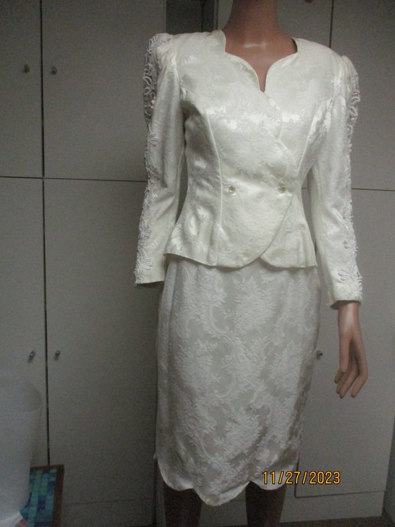 198090s Jessica McClintock Bridal White Floral Broca… Gem