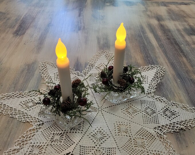 Crystal Star Candle Holders With Miniature Christmas Wreaths, Clear