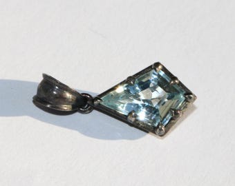 Custom Made Kite Natural Aquamarine Pendant 14k Solid Gold
