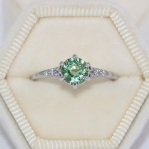 1 carat Green Natural Sapphire 6 Prongs Diamond Engagement Ring