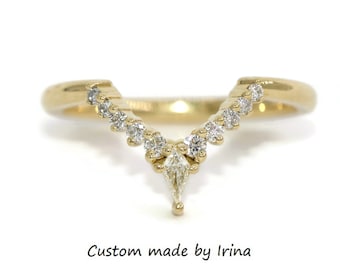 Chevron V shape Kite Natural Diamond Wedding Band