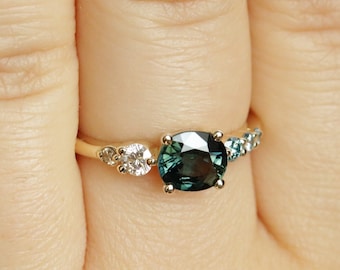 1.5 ct Peacock Blue Green Natural Sapphire Ombre Cluster Ring 14k Solid Gold