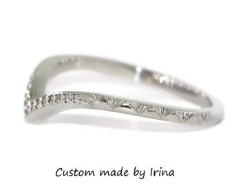 Hand Engraved Etched Chevron Wedding Band with Pave Set Diamonds 14k solid gold