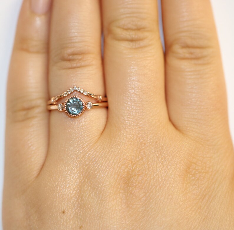 1 Carat Teal Blue Green Natural Sapphire Three Stone Engagement Ring Etsy