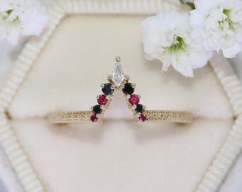 Kite Natural Diamond Engraved Flower Pattern V Shape Black Diamonds and Ruby Wedding Ring Custom-made