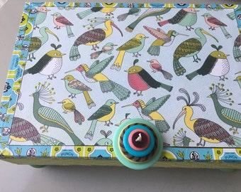 Caja decorativa para pájaros para amantes de las aves