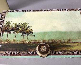 Vintage Florida Memory Keepsake Embellished Jewelery Altered Cigar Keepsake Box