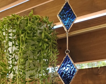 Stained Glass Sun Catcher Chain of Five Blue Diamonds with copper patina/Glass Diamonds / Stained Glass Porch Hanging/Blue Suncatcher Art