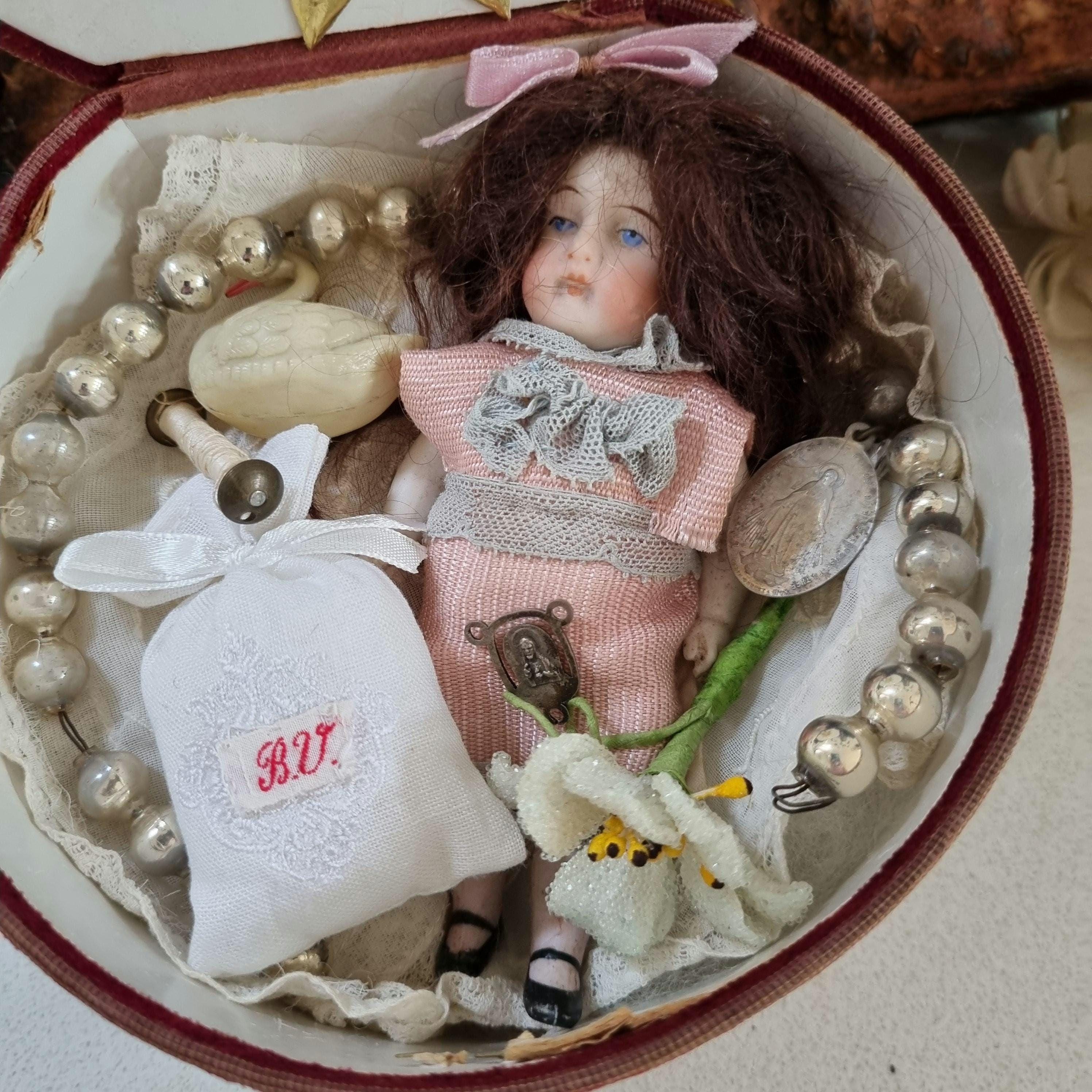 Antique Bisque doll Cat Hertwig社赤色のリボン Antique Bisque Cat Doll - Etsy