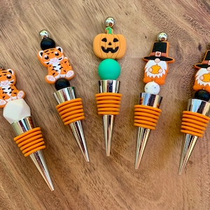 Handcrafted Beaded Wine Stopper: Animal & Novelty Designs