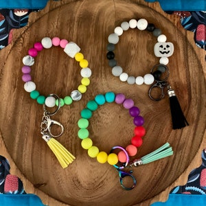 Wholesale wristlets shop