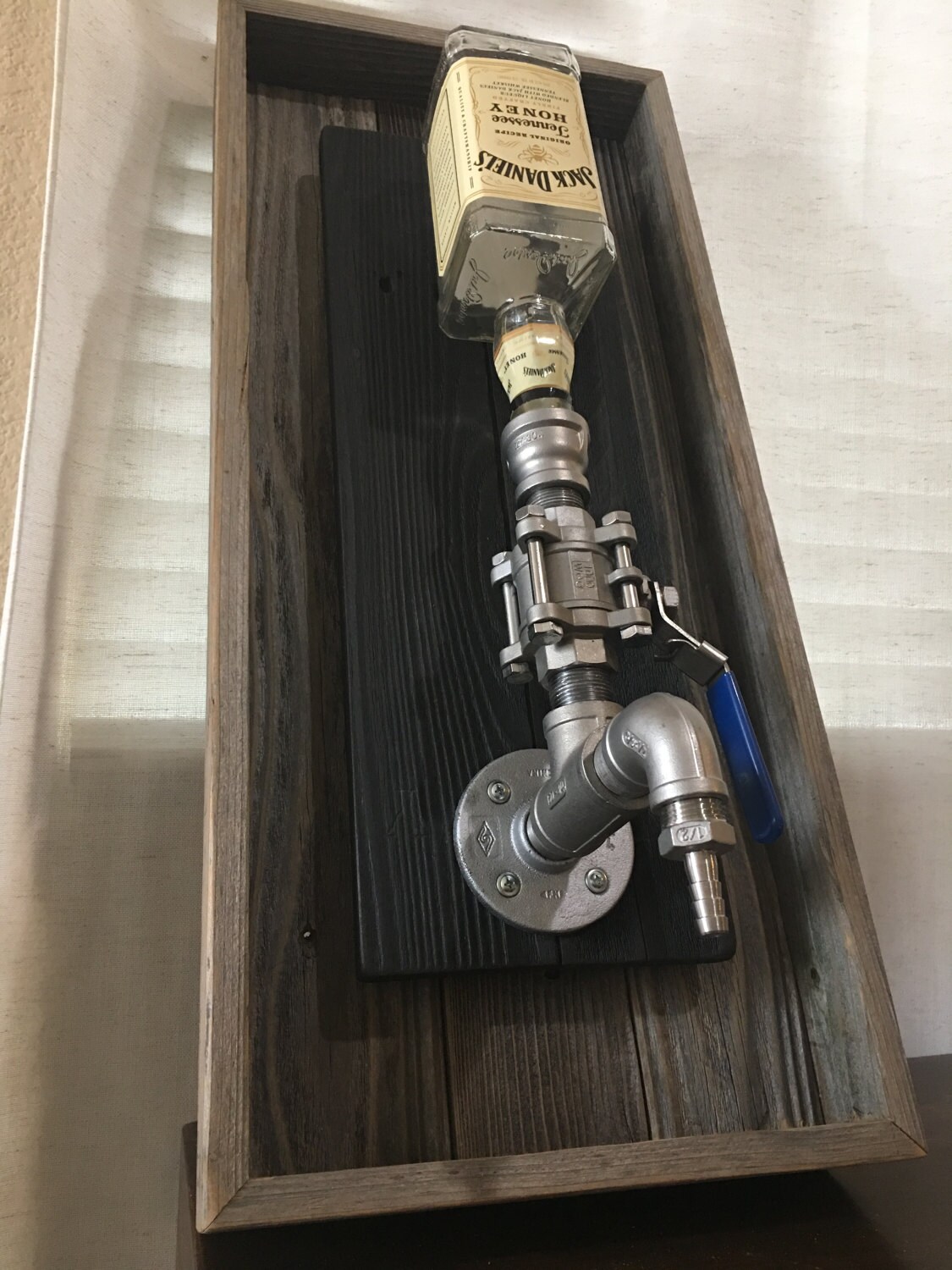 Dispensador de licor de montaje de pared | Etsy
