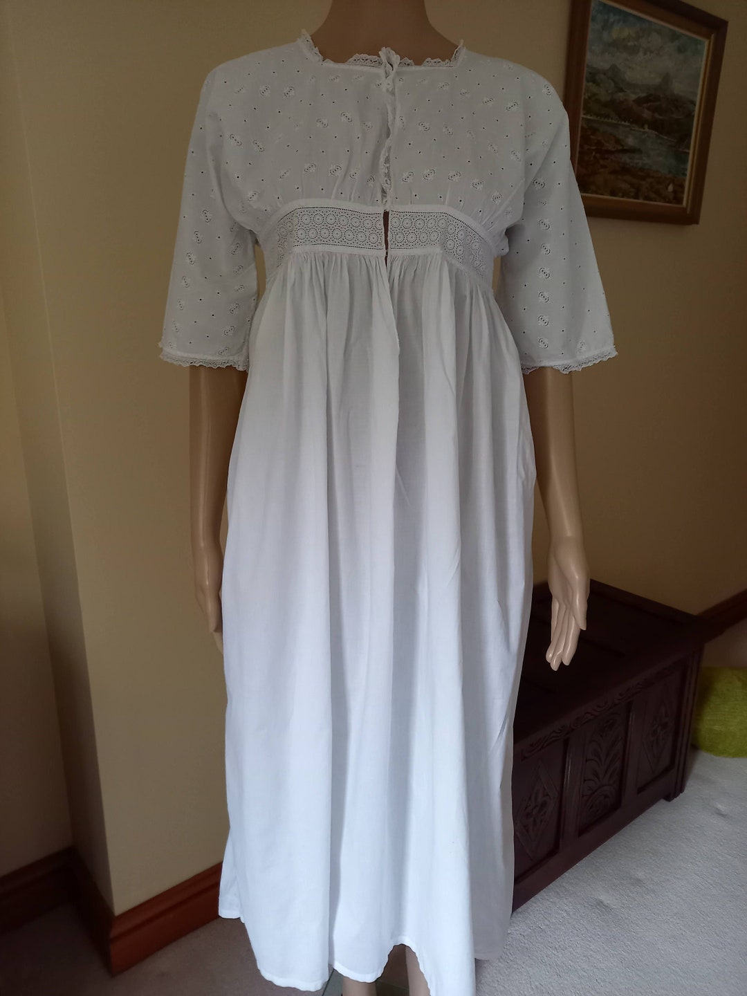 Vintage Ladies Cotton Nightgown-broderie Anglais-stylish - Etsy